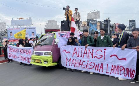 Aliansi Mahasiswa Lampung Menggelar Aksi Damai Menuntut Penegakan Hukum yang Adil di Kota Bandar Lampung