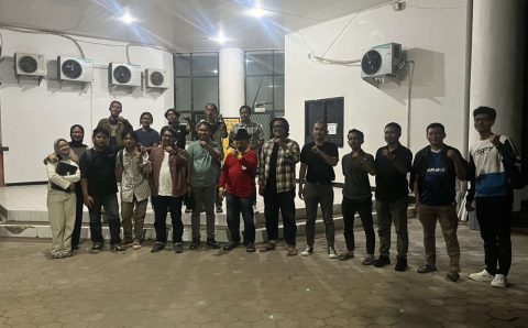 Mahasiswa Unila Menggelar Nobar Serentak Film Pesta Oligarki